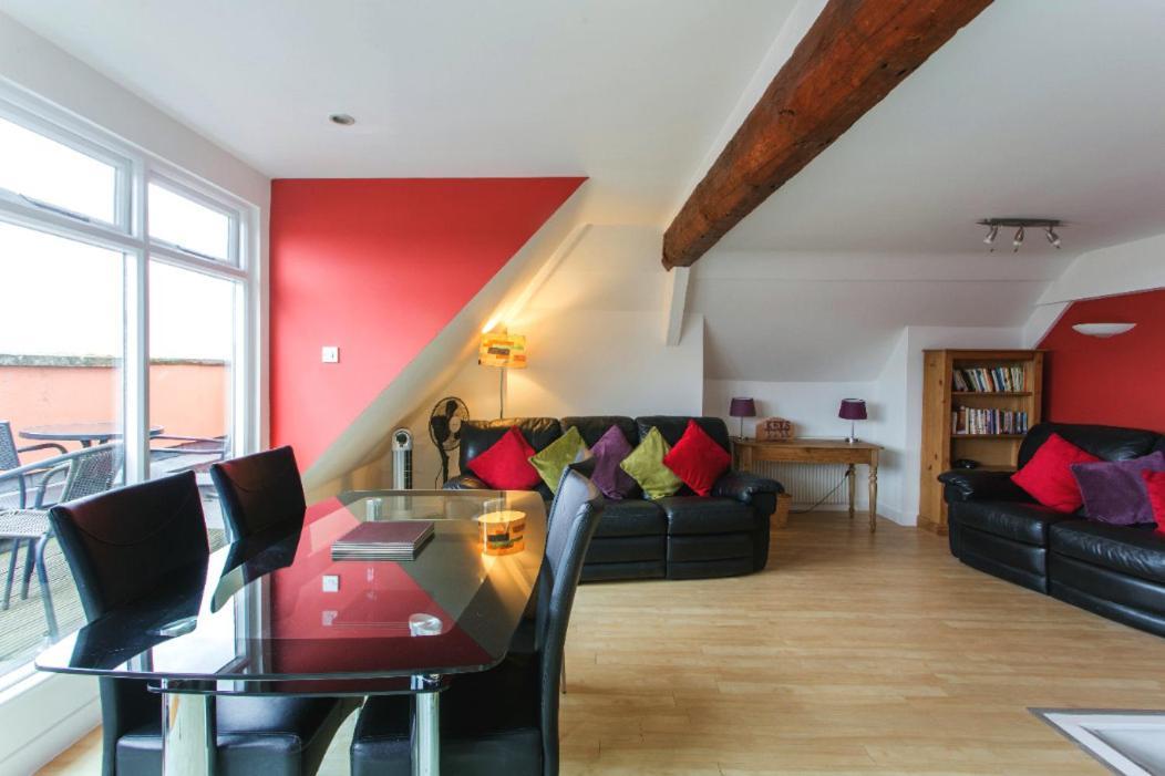 Stunning Central Exeter Apartment With Balcony And Fantastic View Exterior photo
